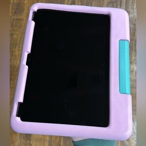 Amazon Fire HD 10 Tablet